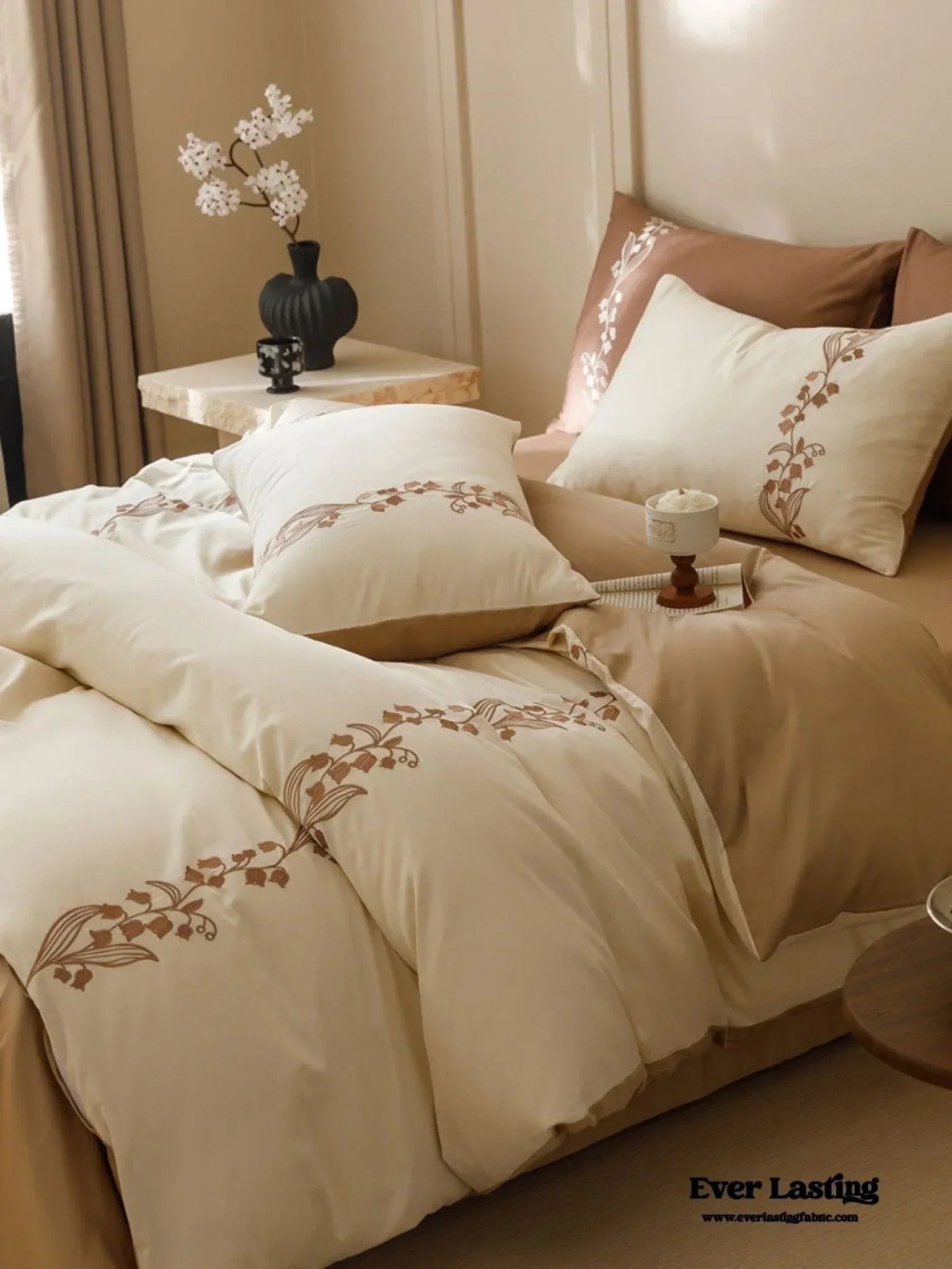 Lily of the Valley Embroidered Silky Bedding Set / Pink Ever Lasting
