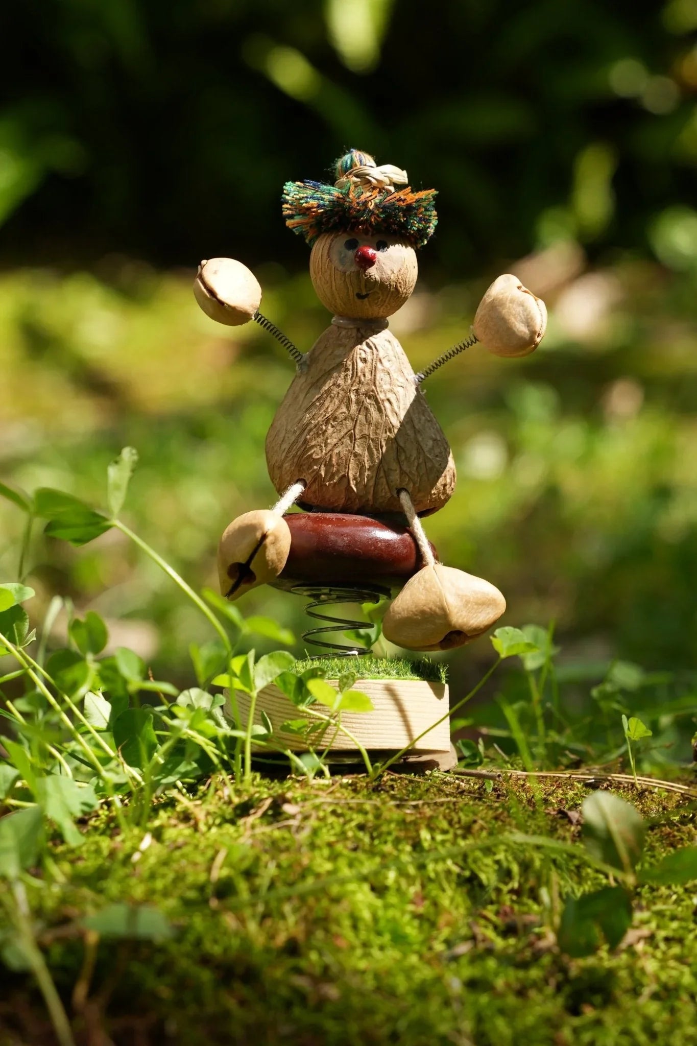 "Little Nut Guardian" Seed Car Ornament