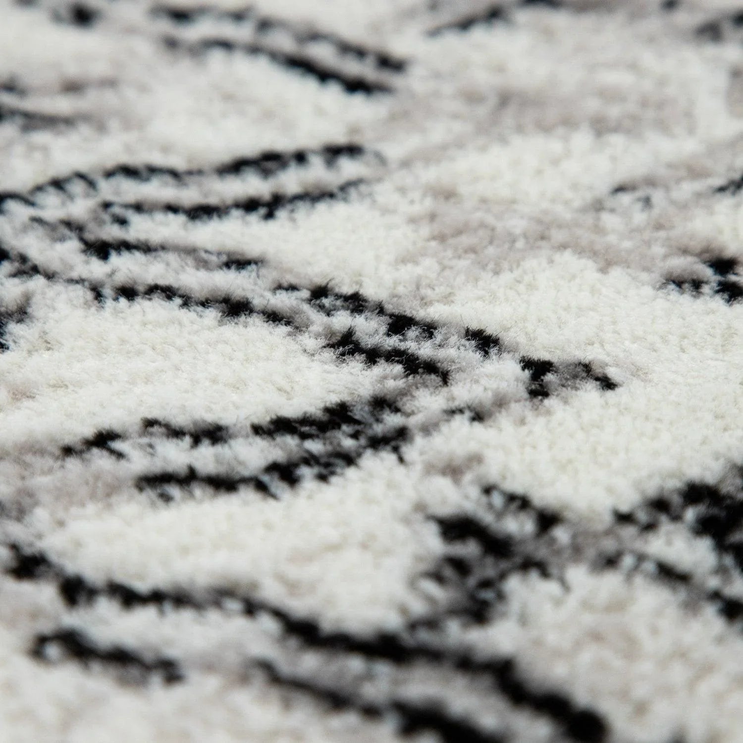 Living Room Rug with Scandi Pattern Low-Pile in Cream Grey RugYourHome