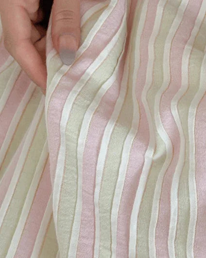 Logan Modern Pleated Striped Bedding Set / Pink Ever Lasting