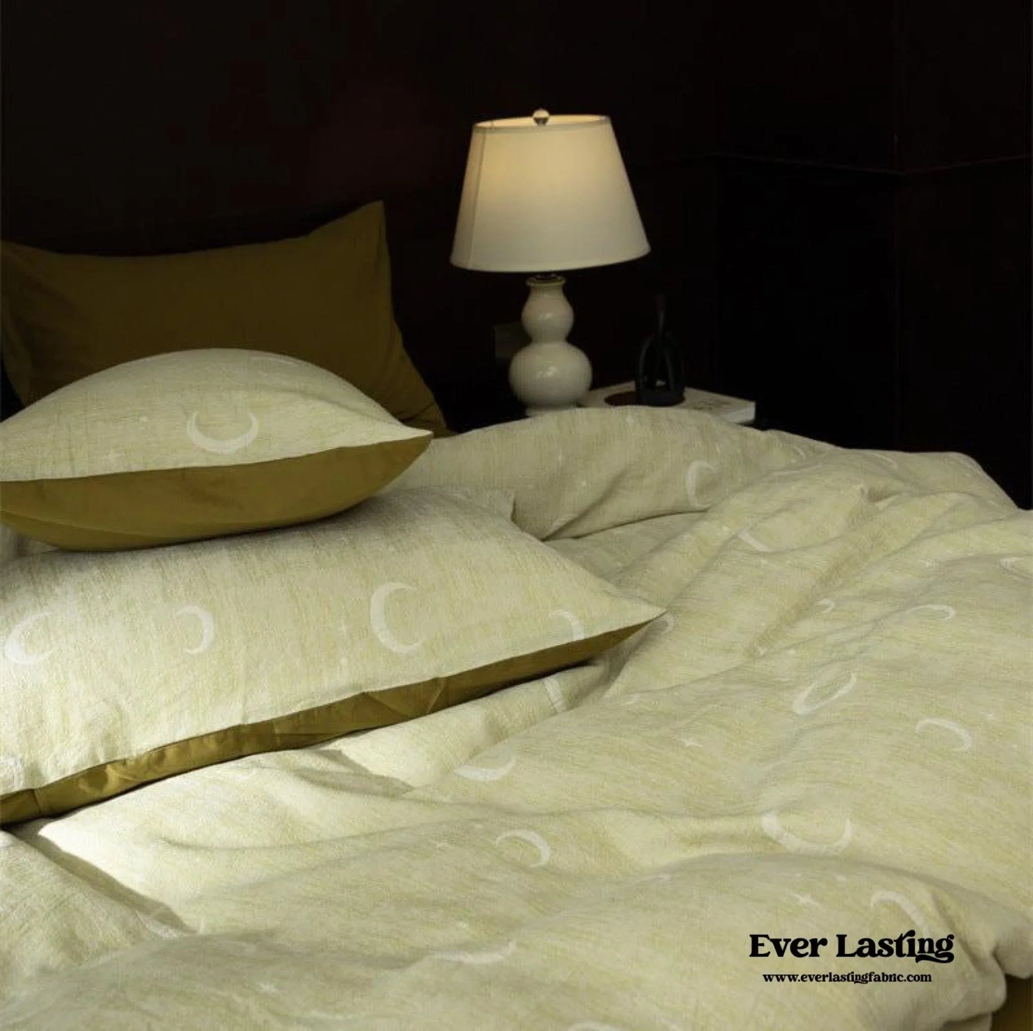 Lucien Silky Vintage Jacquard Bedding Set / Brown Ever Lasting