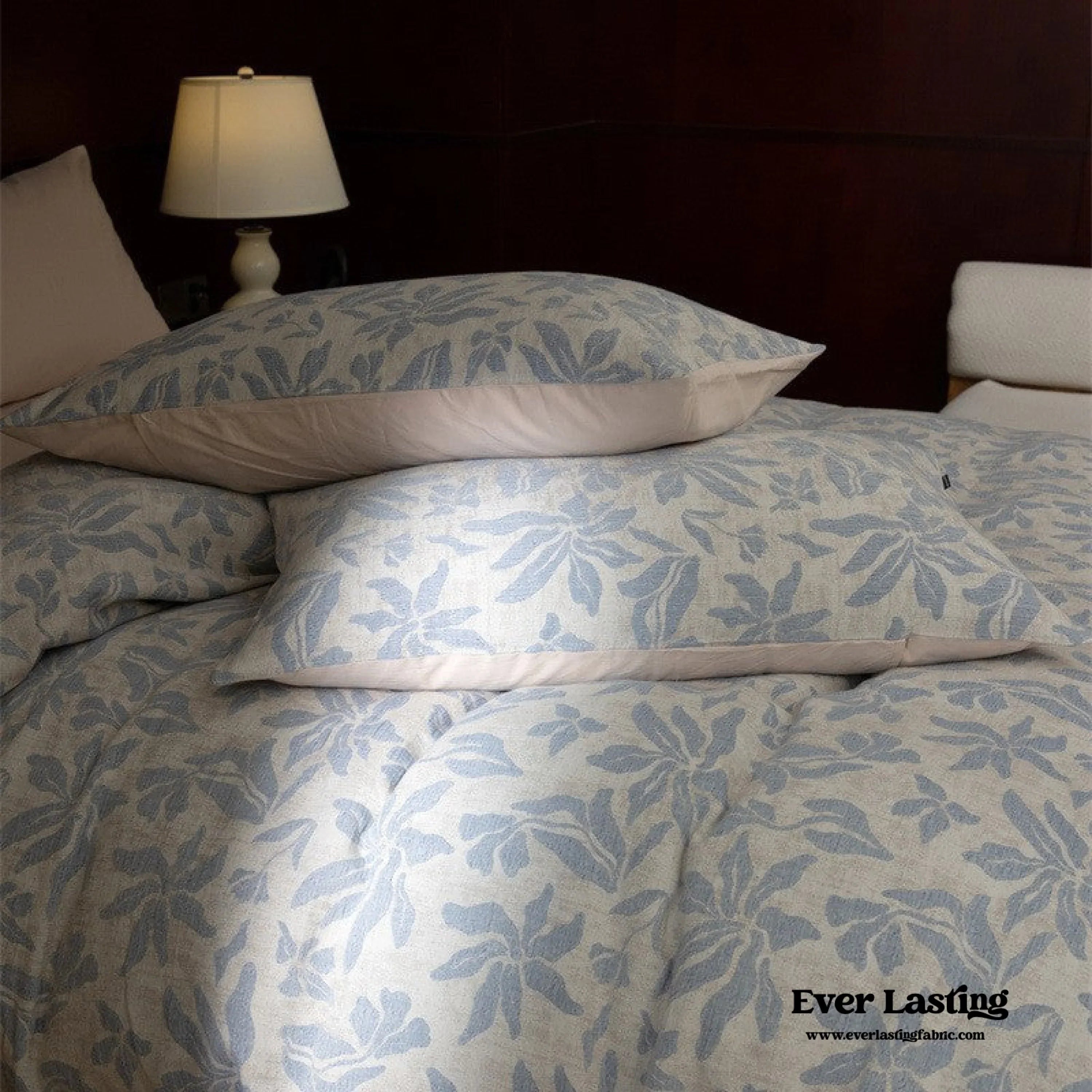 Lucien Silky Vintage Jacquard Bedding Set / Brown Ever Lasting