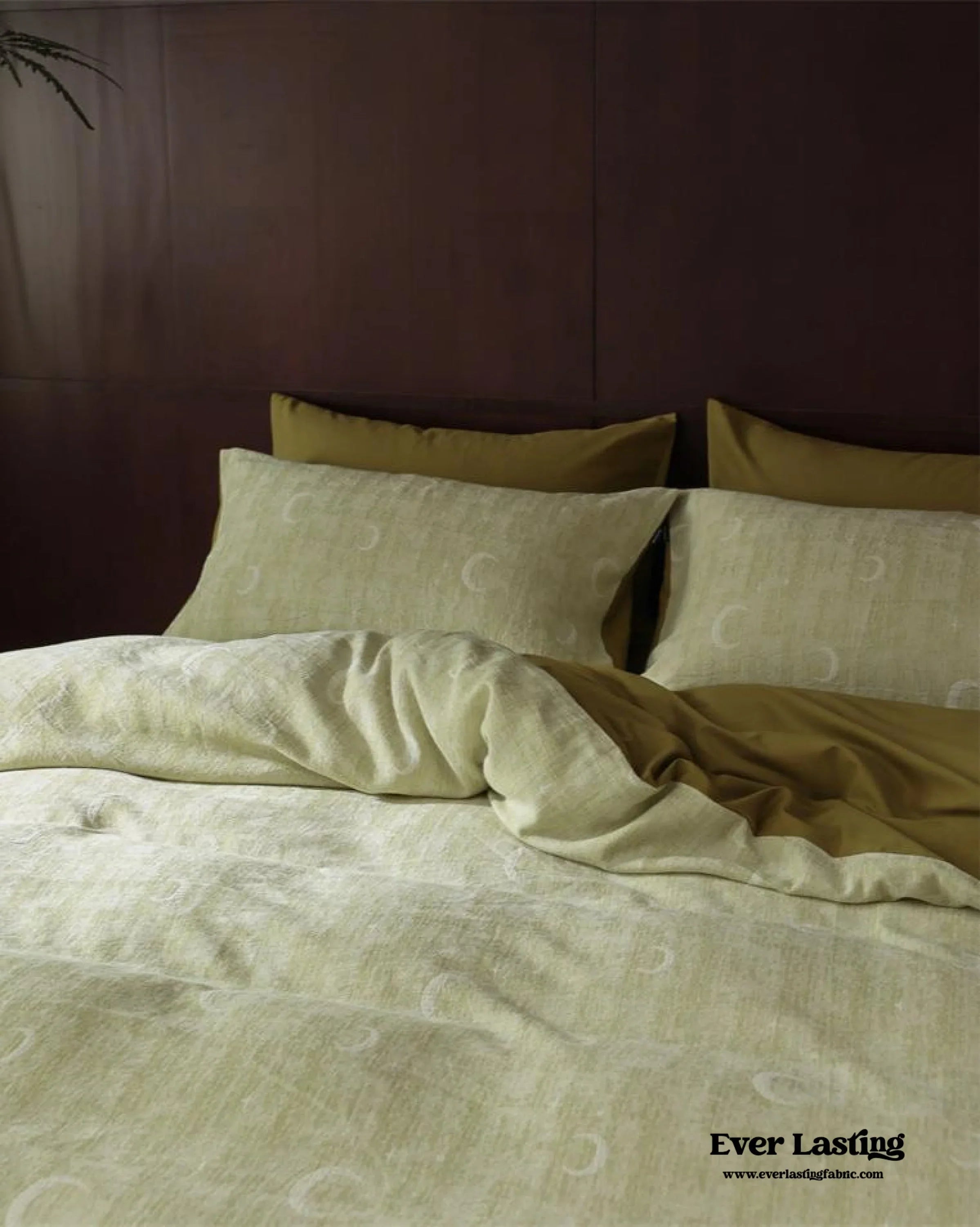 Lucien Silky Vintage Jacquard Bedding Set / Brown Ever Lasting
