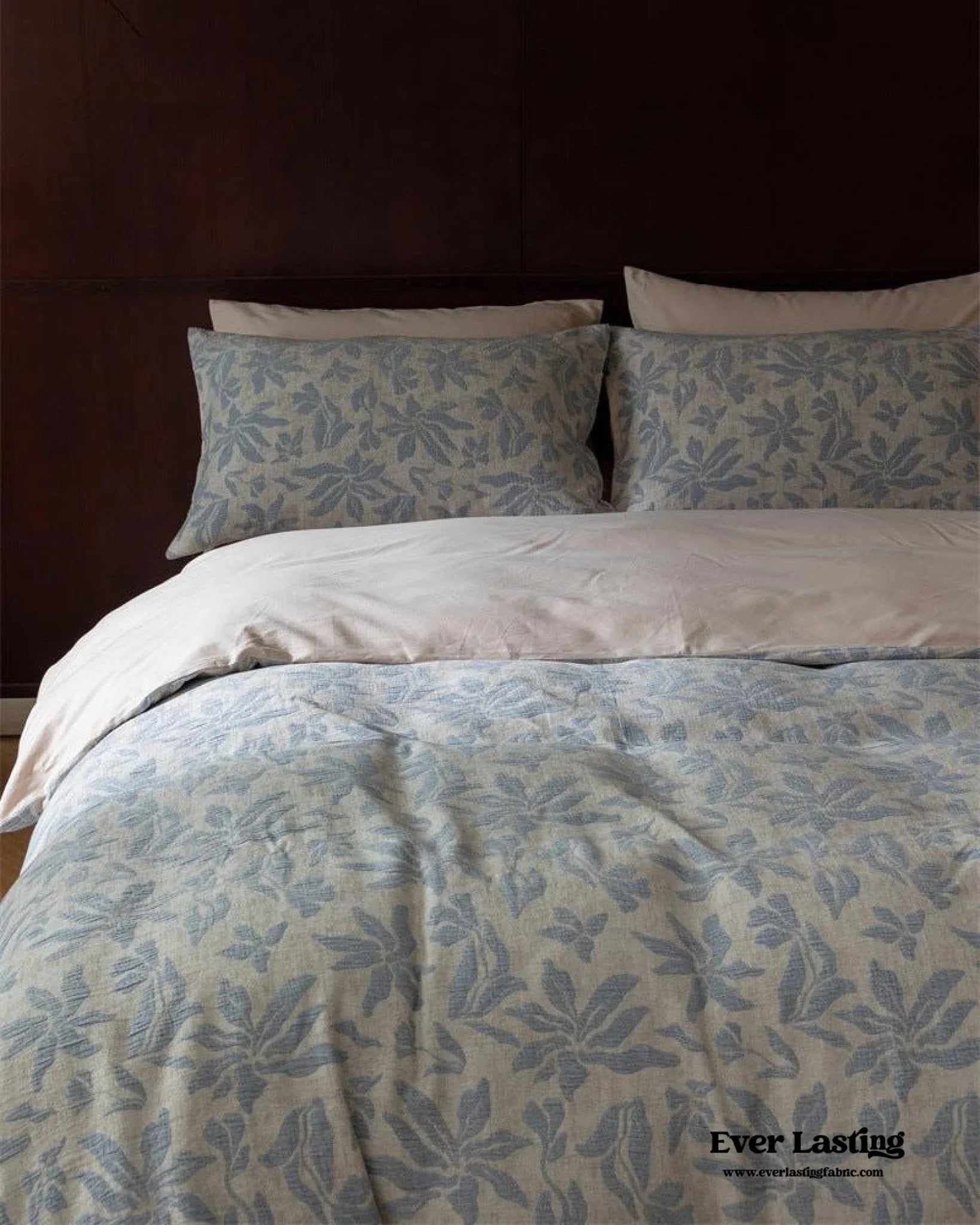 Lucien Silky Vintage Jacquard Bedding Set / Brown Ever Lasting