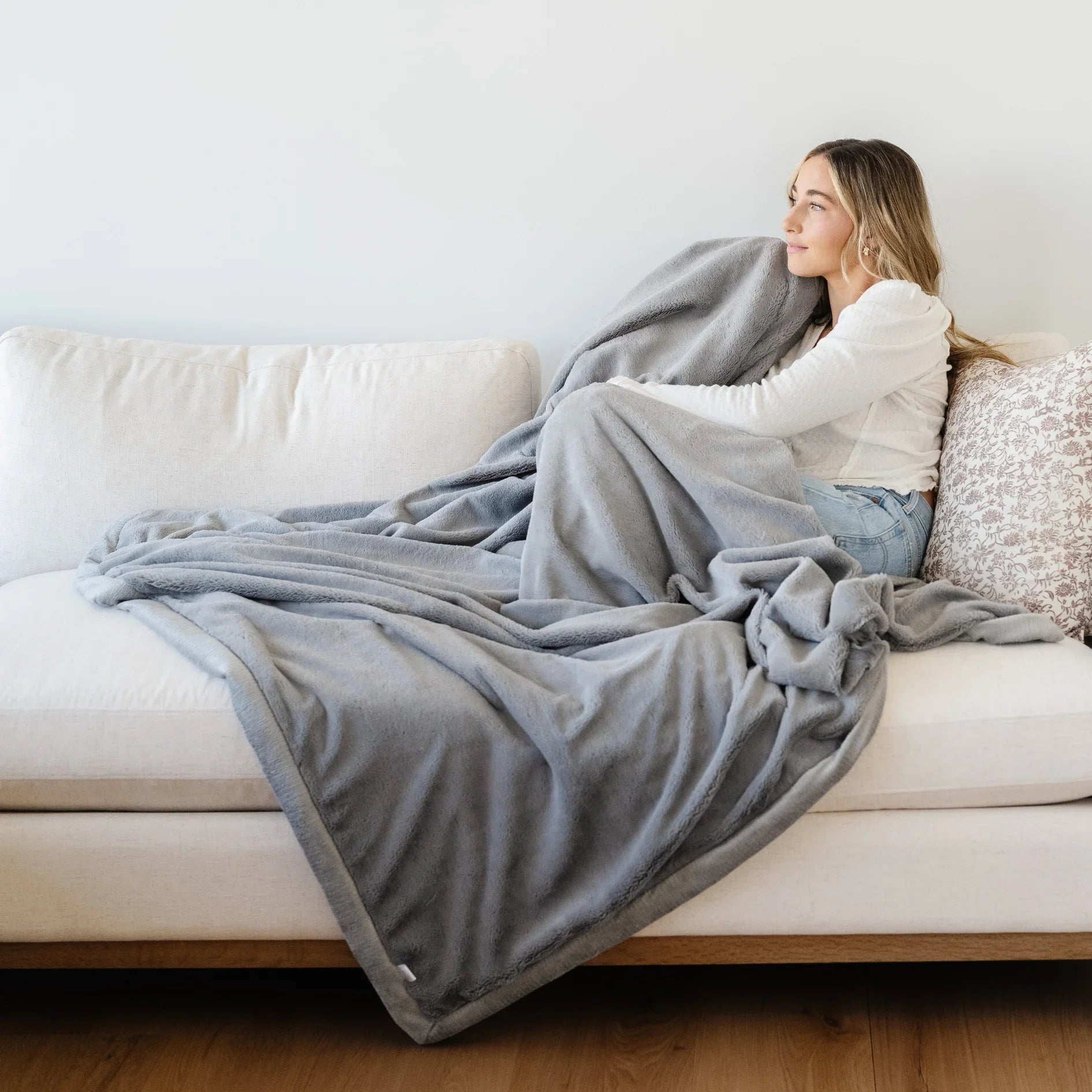 LUSH XL BLANKETS