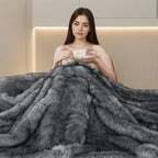 [Luxury Faux Fur Blanket] Super Soft & Reversible Luxury 1000GSM Faux Fur Throw Blanket | 60"x80" Oversized Heavy Weight Cozy Blanket for Bed, Couch, Sofa - Plush Mink Blanket for Living Room, Bedroom - Elegant Winter Warm Fu House Of Avana
