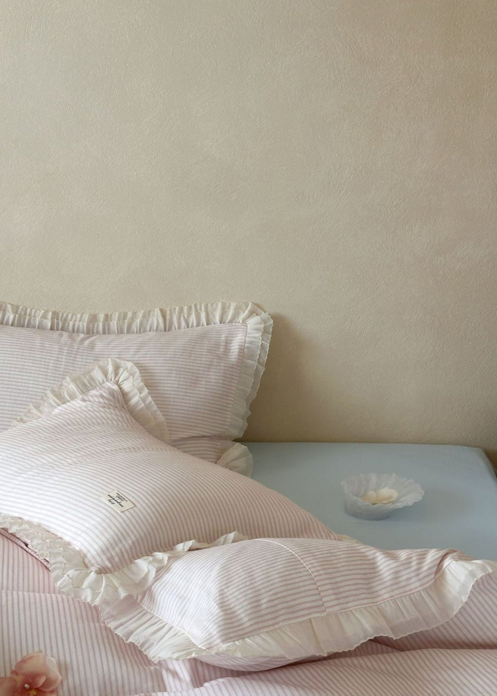 Mabel Lace Double Gauze Striped Bedding Set / Blue Ever Lasting