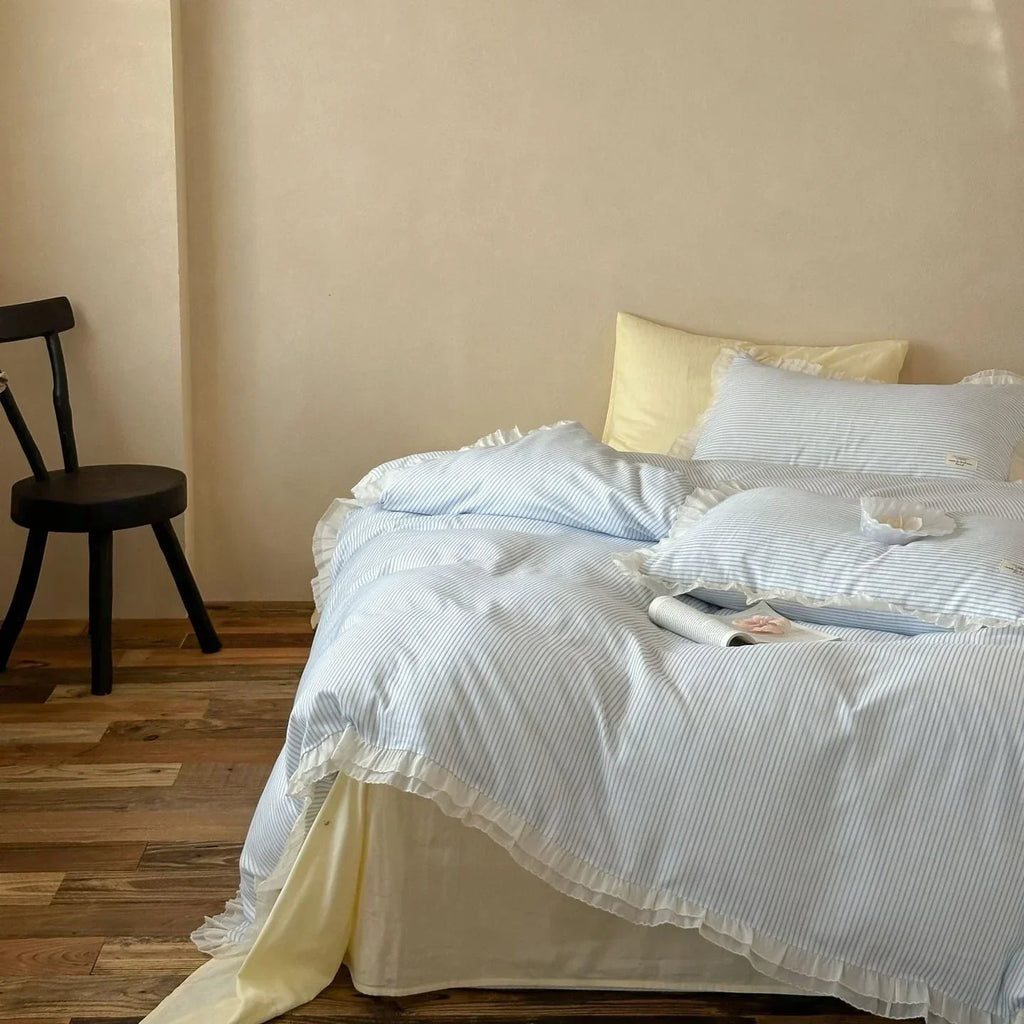 Mabel Lace Double Gauze Striped Bedding Set / Blue Ever Lasting