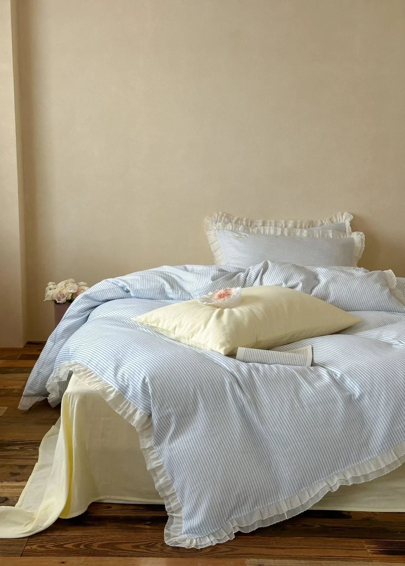 Mabel Lace Double Gauze Striped Bedding Set / Pink Ever Lasting