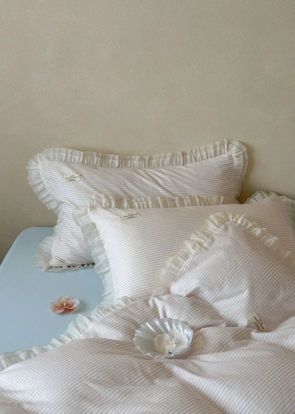 Mabel Lace Double Gauze Striped Bedding Set / Pink Ever Lasting