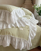 Macaroon French Lace Ruffled Bedding Set / Cream Ever Lasting