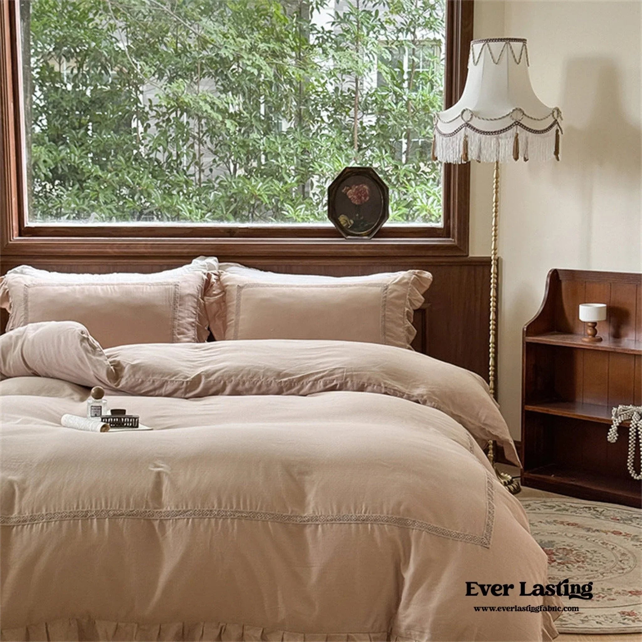 Madeleine Lace Double Gauze Ruffle Bedding Set / Brown Ever Lasting