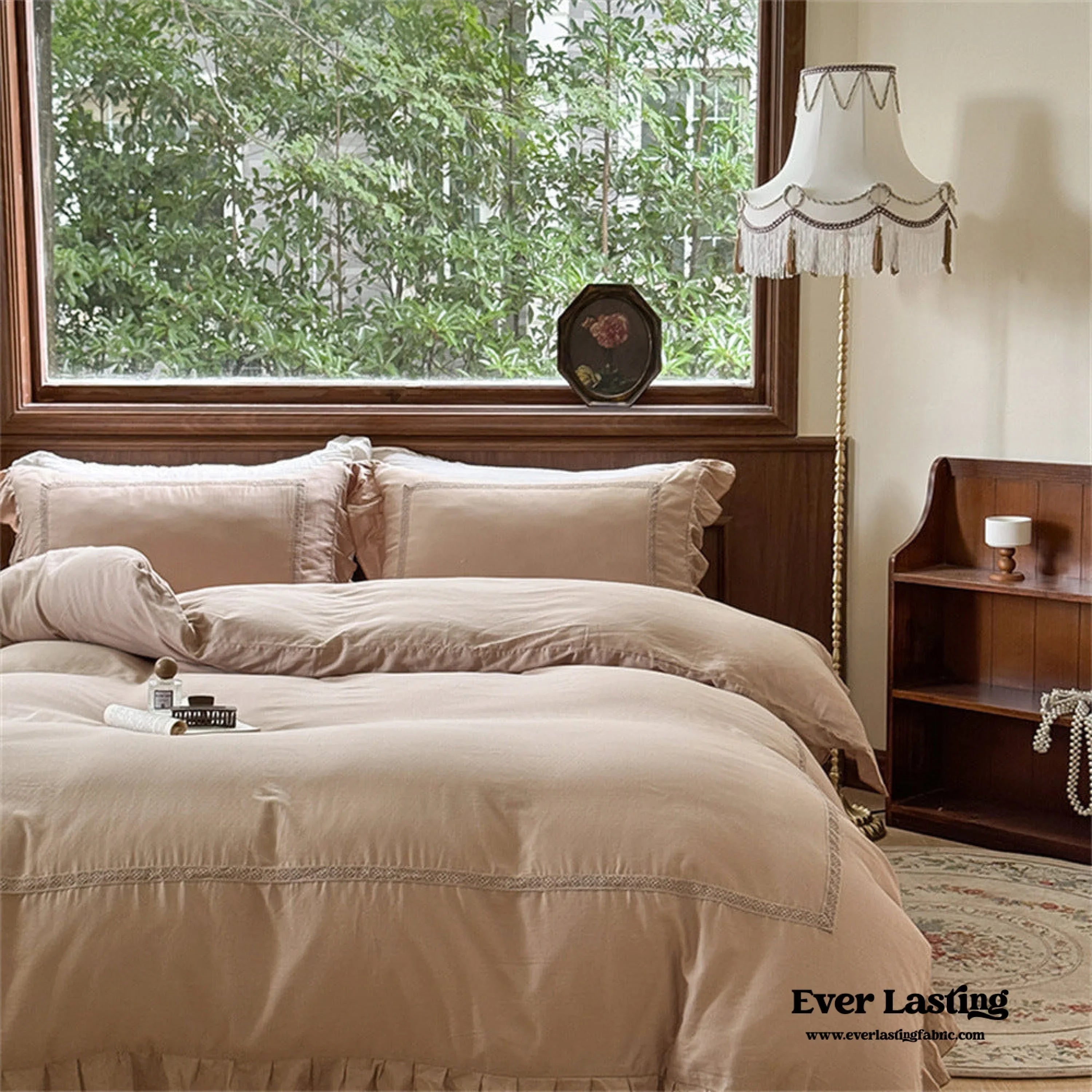 Madeleine Lace Double Gauze Ruffle Bedding Set / Brown Ever Lasting