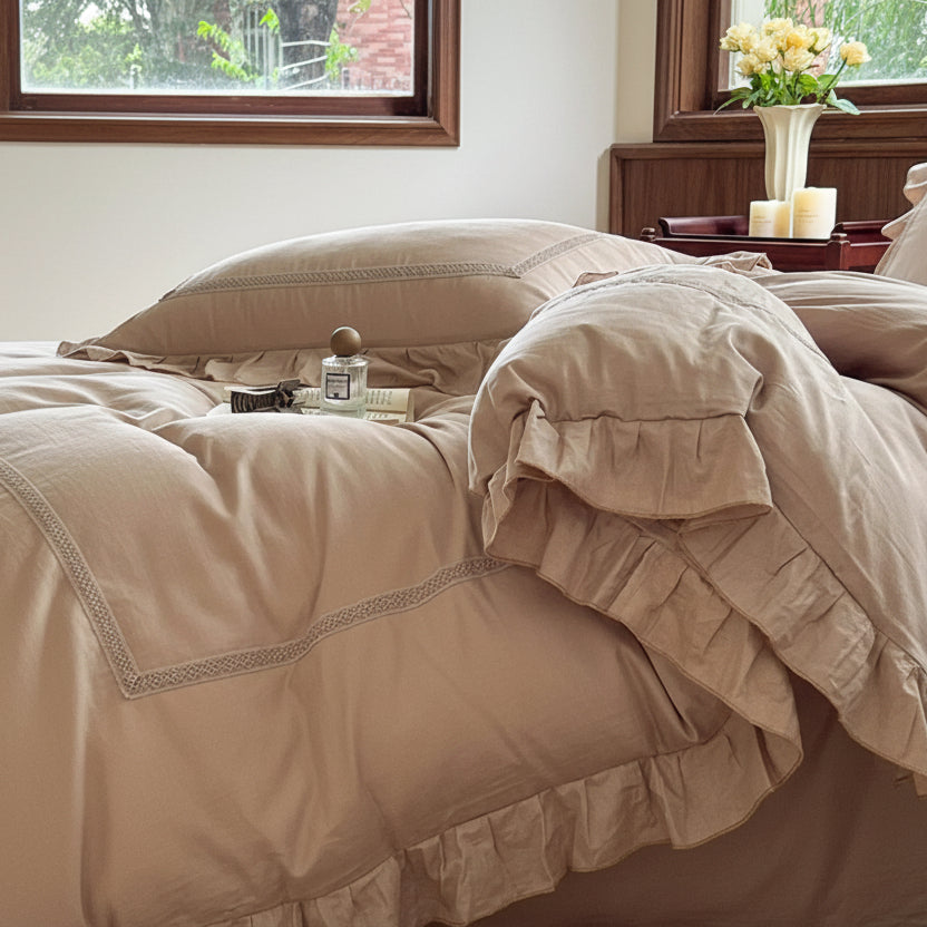 Madeleine Lace Double Gauze Ruffle Bedding Set / Brown Ever Lasting