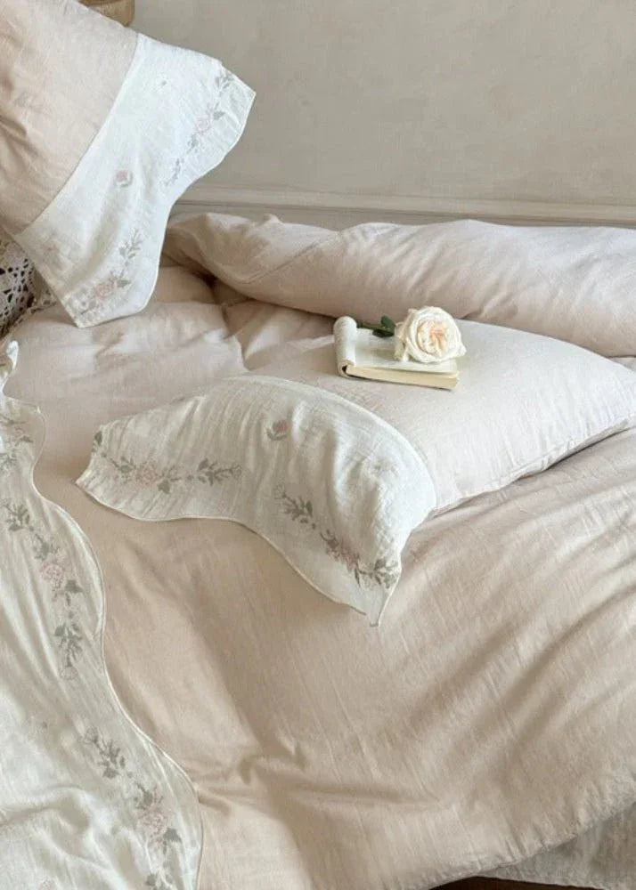 Maeve Floral Double Gauze Bedding Set / Pink Ever Lasting