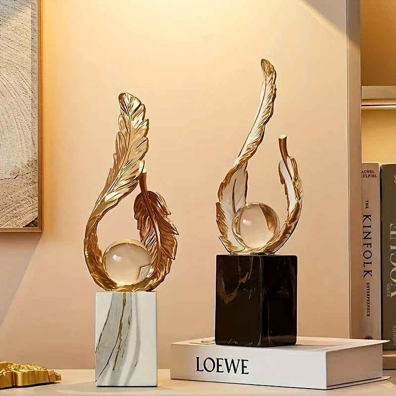 White marble patterned feather pearl ornament, elegant resin decor - House of Avana