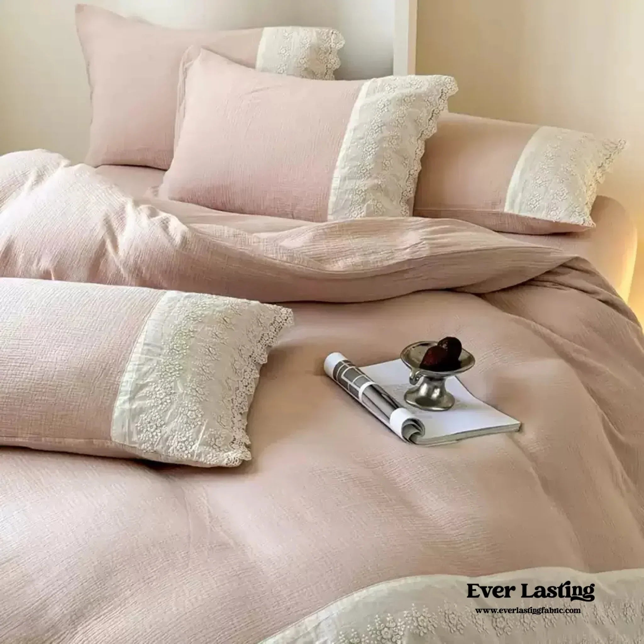 Margaux Lace Double Gauze Bedding Set / Sage Green Ever Lasting
