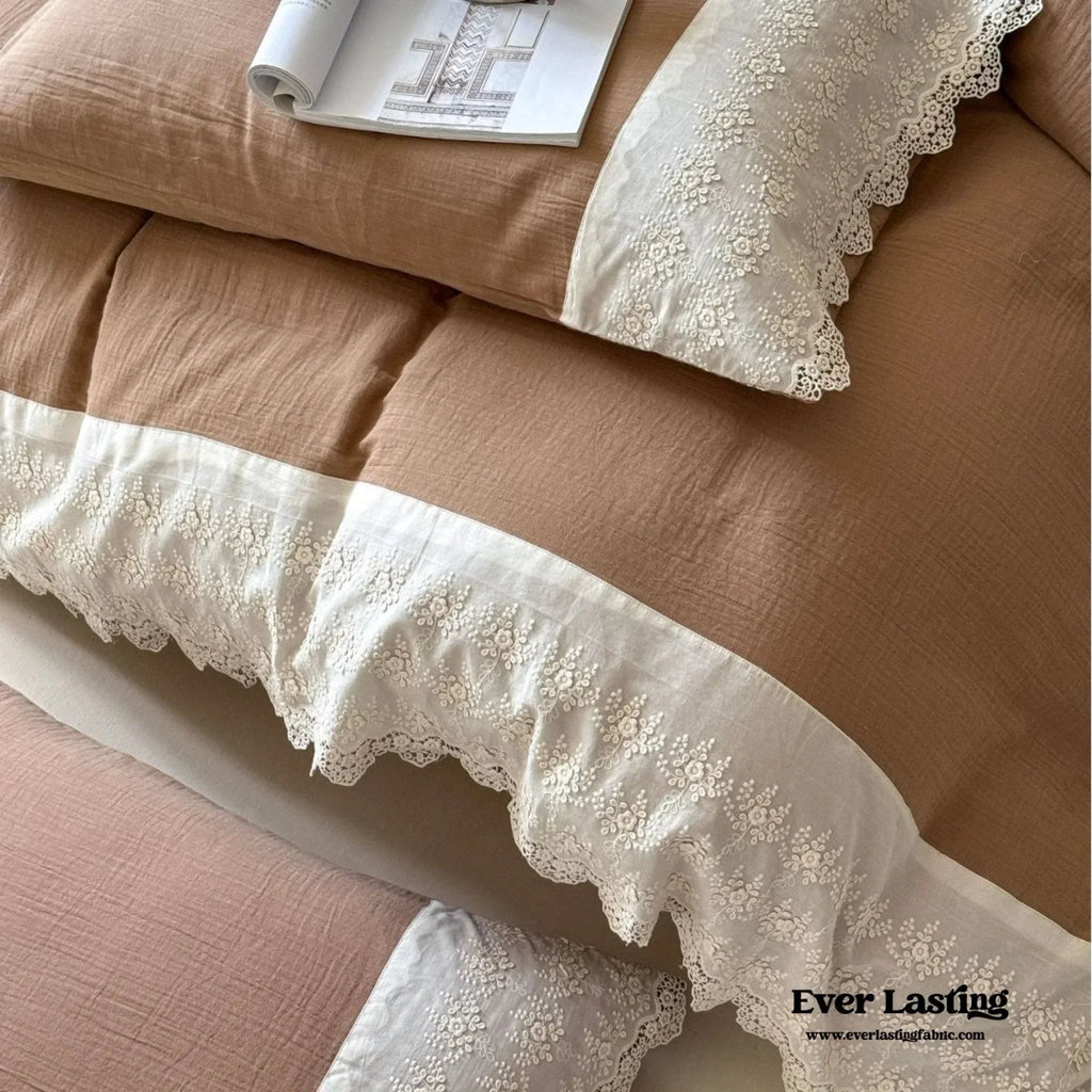 Margaux Lace Double Gauze Bedding Set / Sage Green Ever Lasting