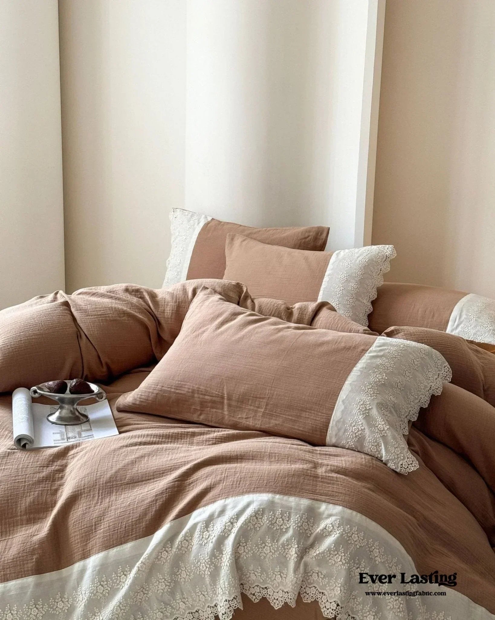 Margaux Lace Double Gauze Bedding Set / Sage Green Ever Lasting