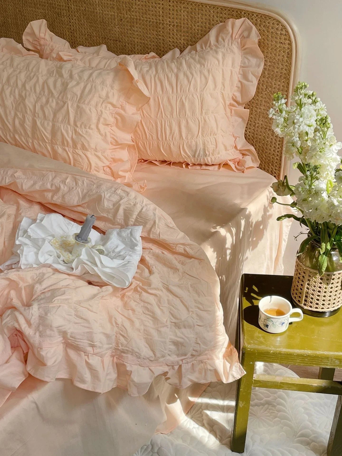 Marshmallow Puff Ruffle Bedding Set / Yellow Ever Lasting