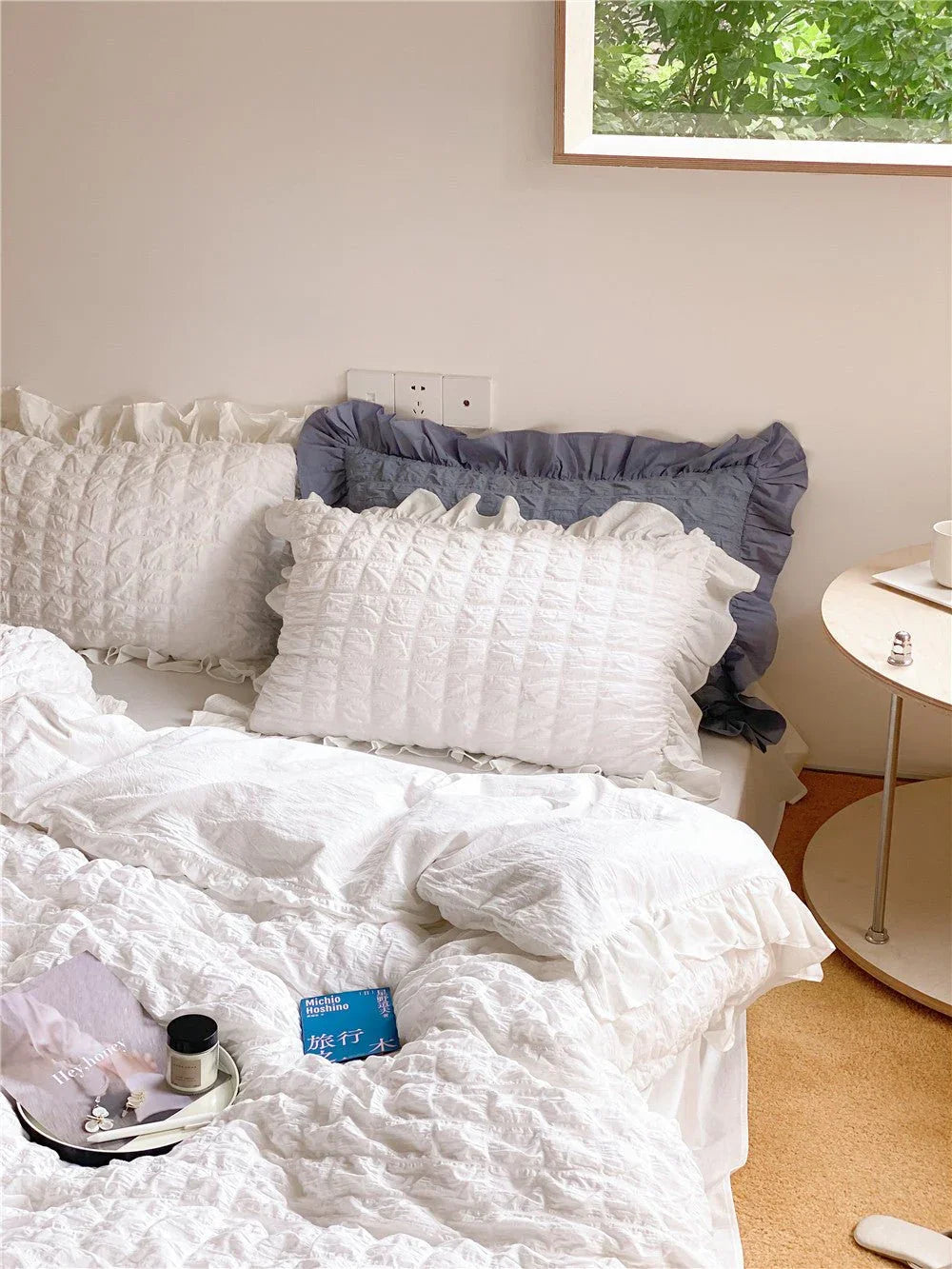 Marshmallow Puff Ruffle Bedding Set / Yellow Ever Lasting