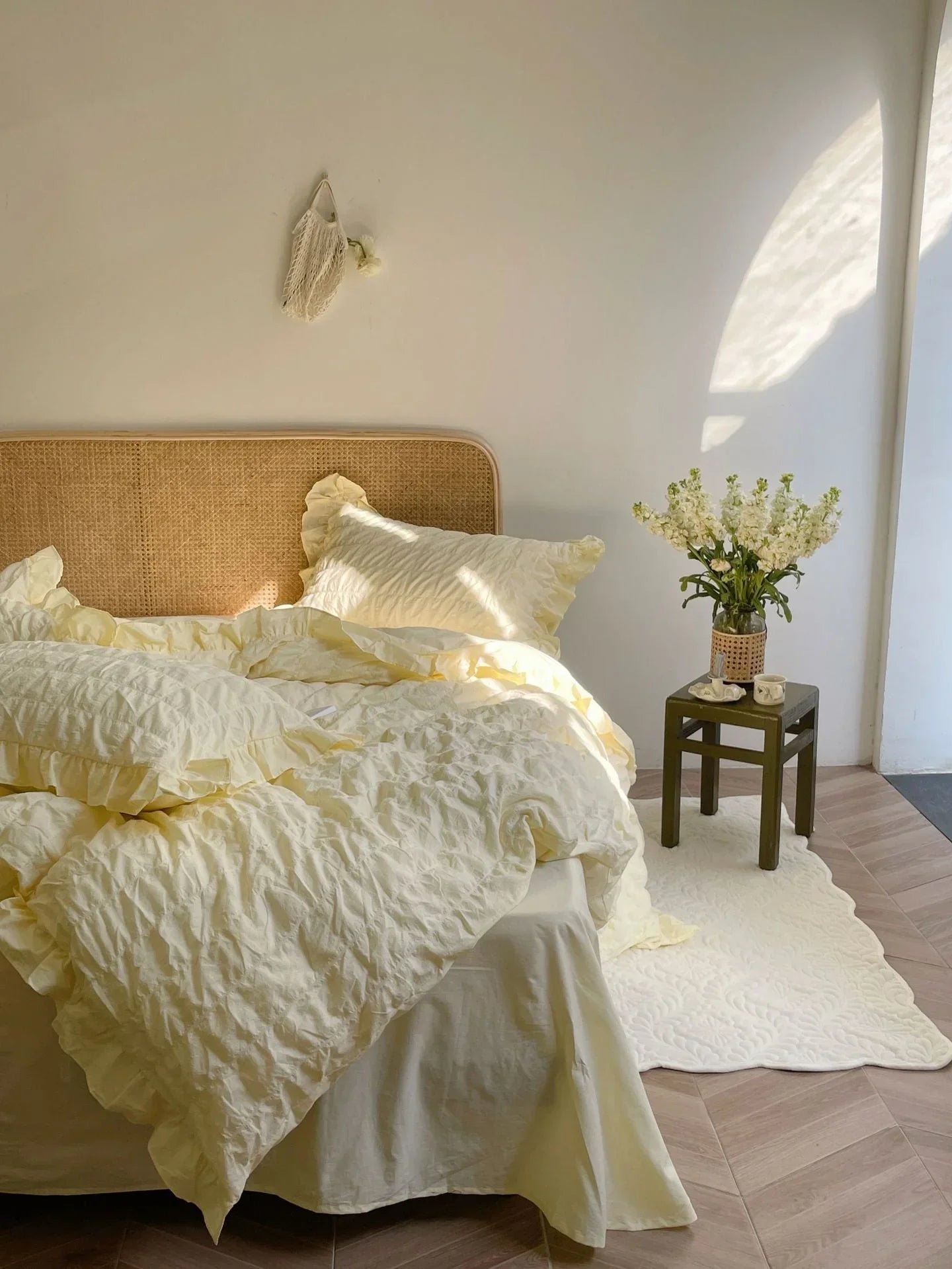 Marshmallow Puff Ruffle Bedding Set / Yellow Ever Lasting