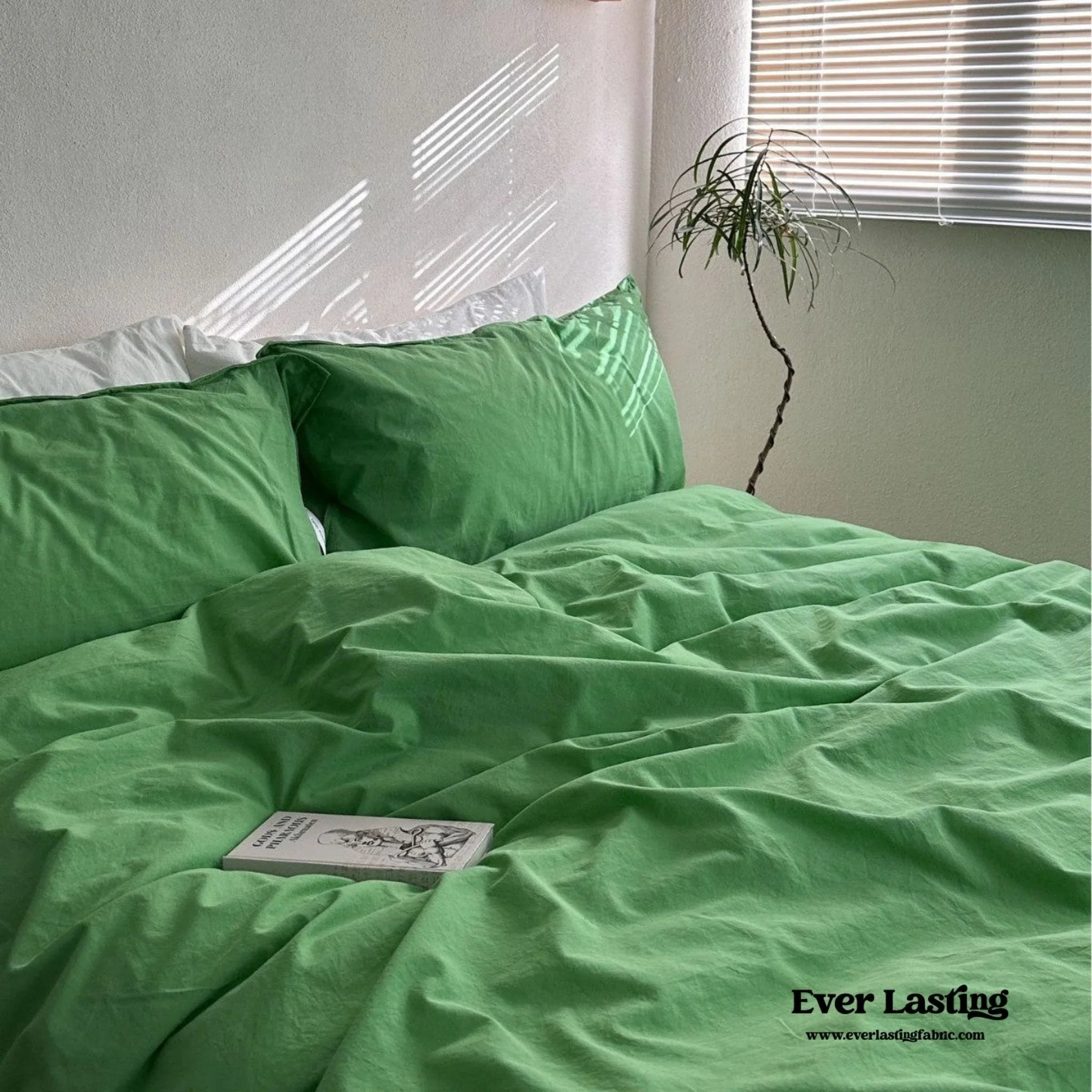 Maximalist Green Solid Color Cotton Bedding Set Ever Lasting