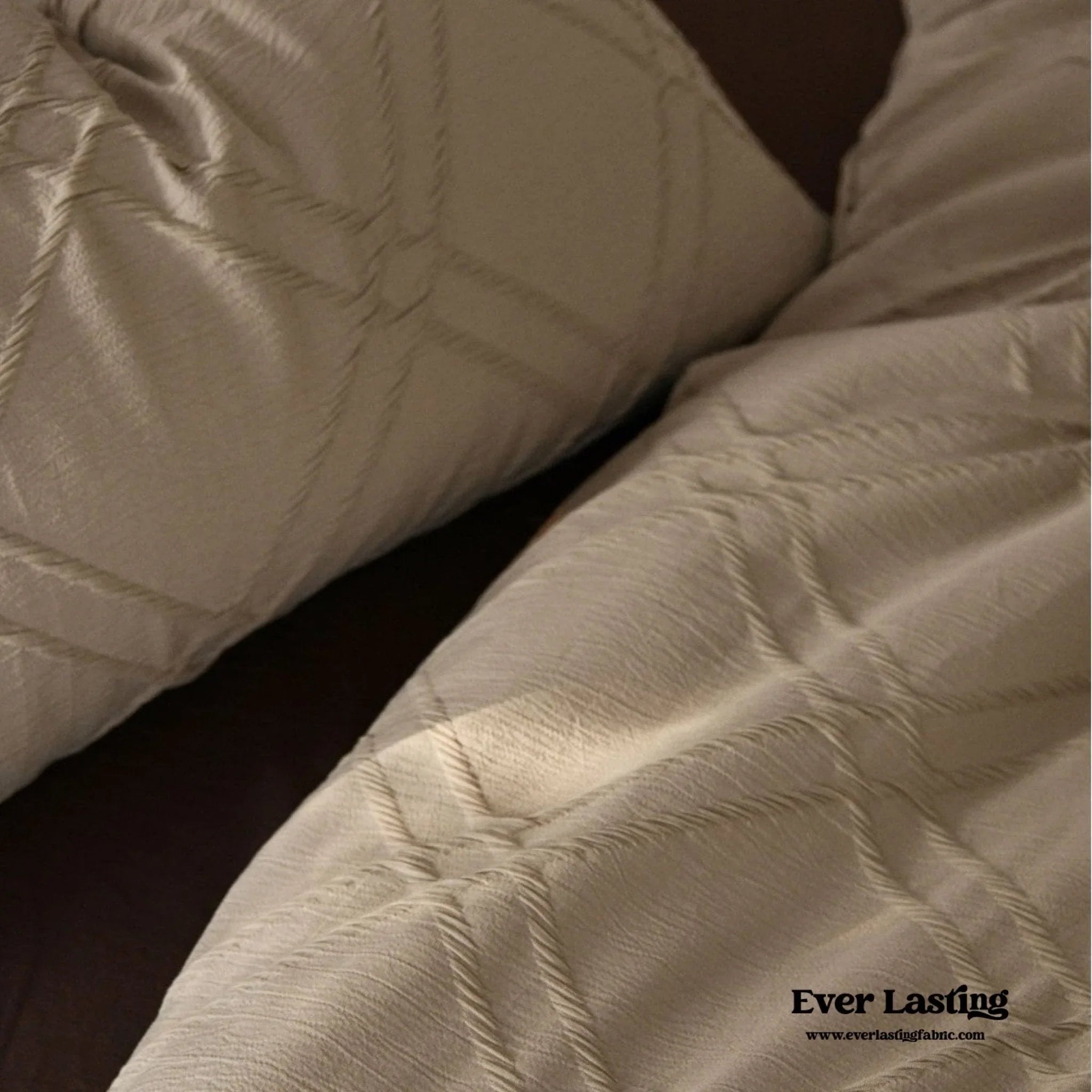 Millard Geometric Jacquard Bedding Set / Brown Ever Lasting