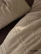 Millard Geometric Jacquard Bedding Set / Brown Ever Lasting