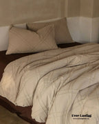 Millard Geometric Jacquard Bedding Set / Brown Ever Lasting