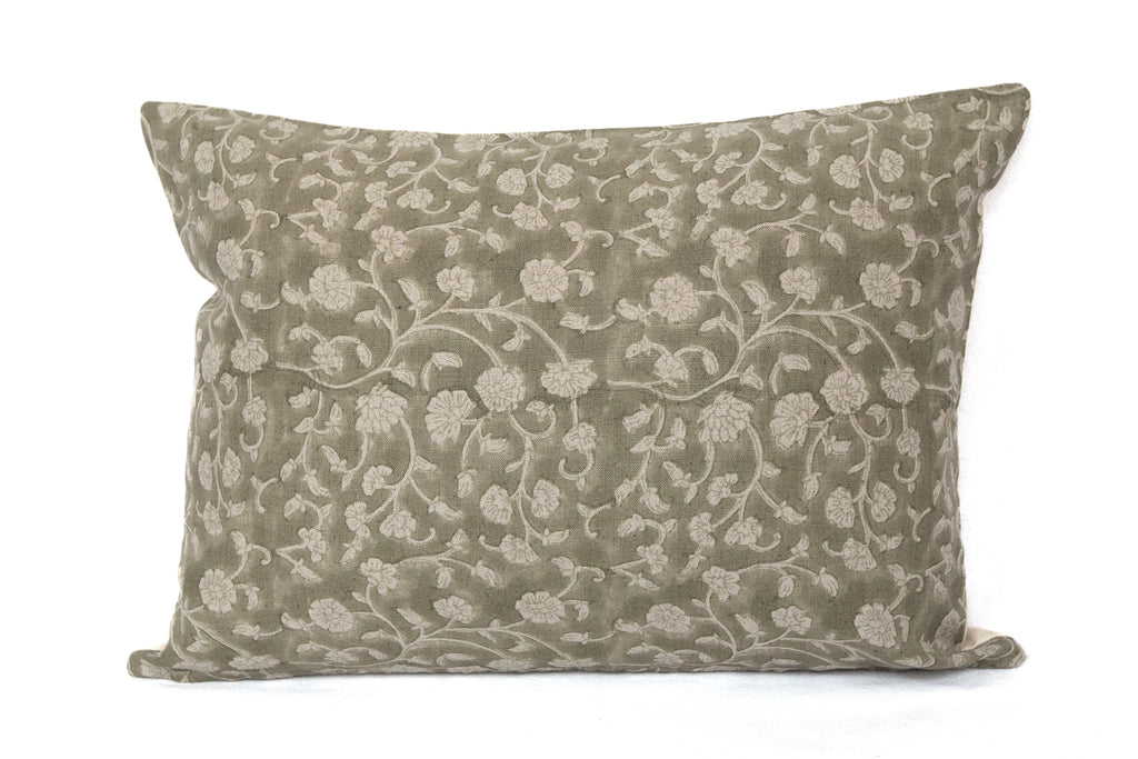 Mindy, back view - House Of Avana