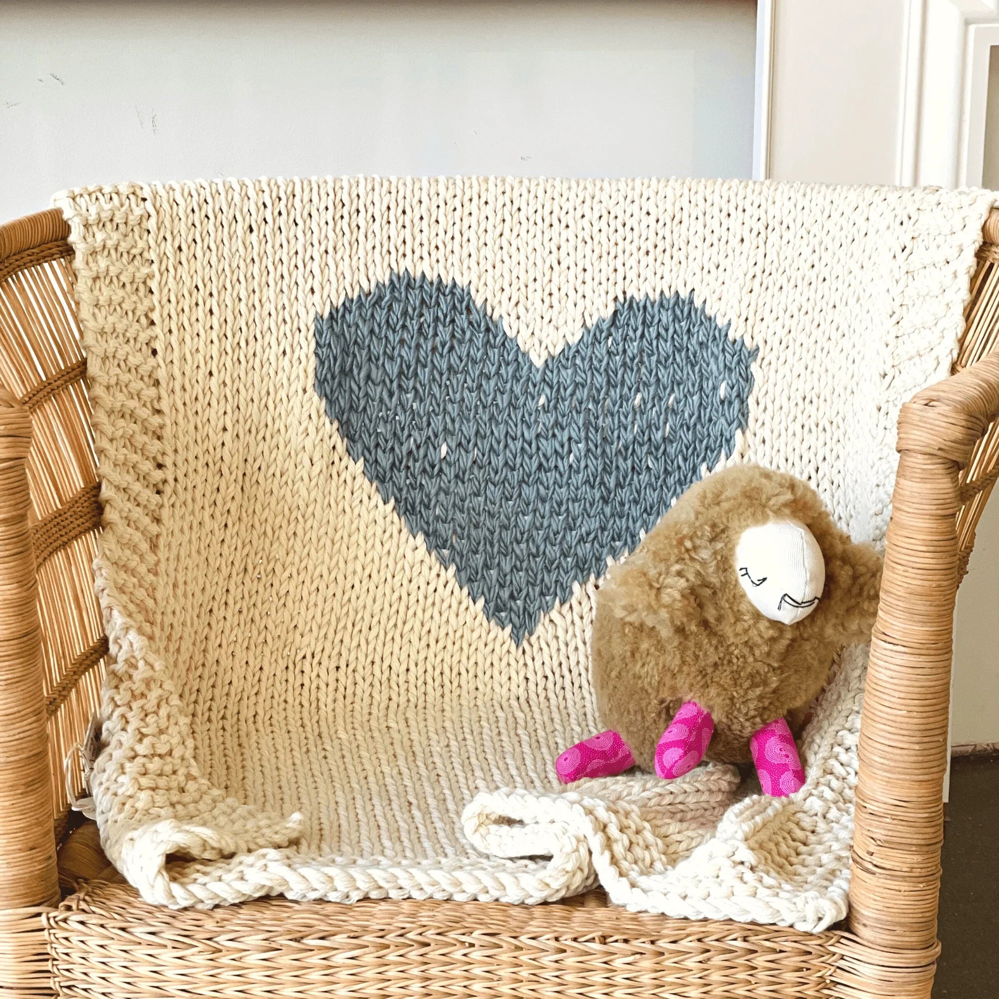 Soft pink mini heart blanket, plush throw with embroidered details - House of Avana
