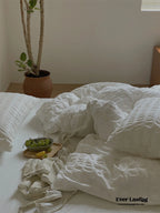 Minimal Bubble Textured Bedding Set / Blue Ever Lasting