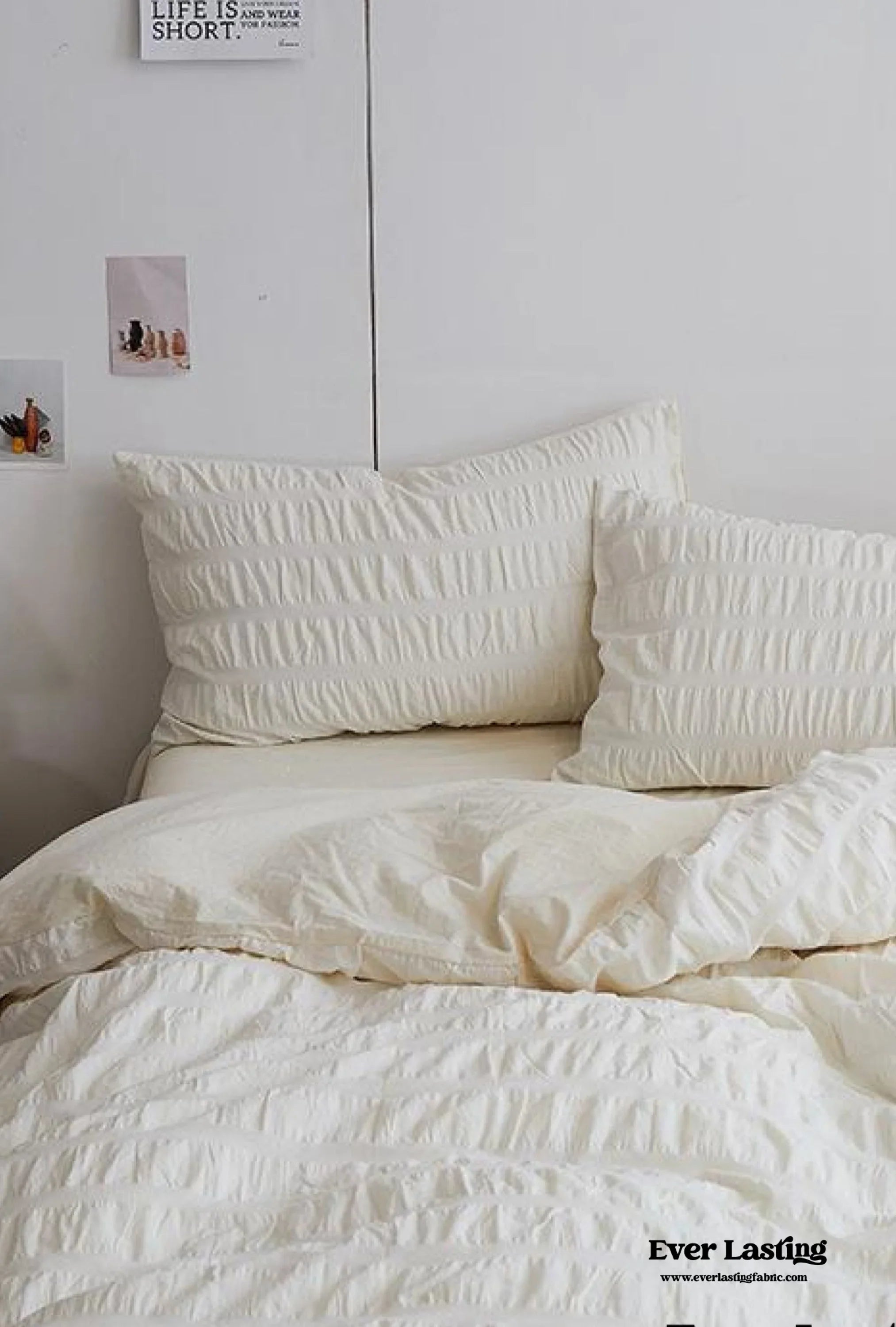 Minimal Bubble Textured Bedding Set / Blue Ever Lasting