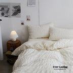 Minimal Bubble Textured Bedding Set / Blue Ever Lasting