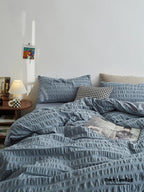 Minimal Bubble Textured Bedding Set / Blue Ever Lasting