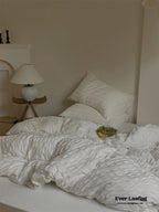 Minimal Bubble Textured Bedding Set / Blue Ever Lasting