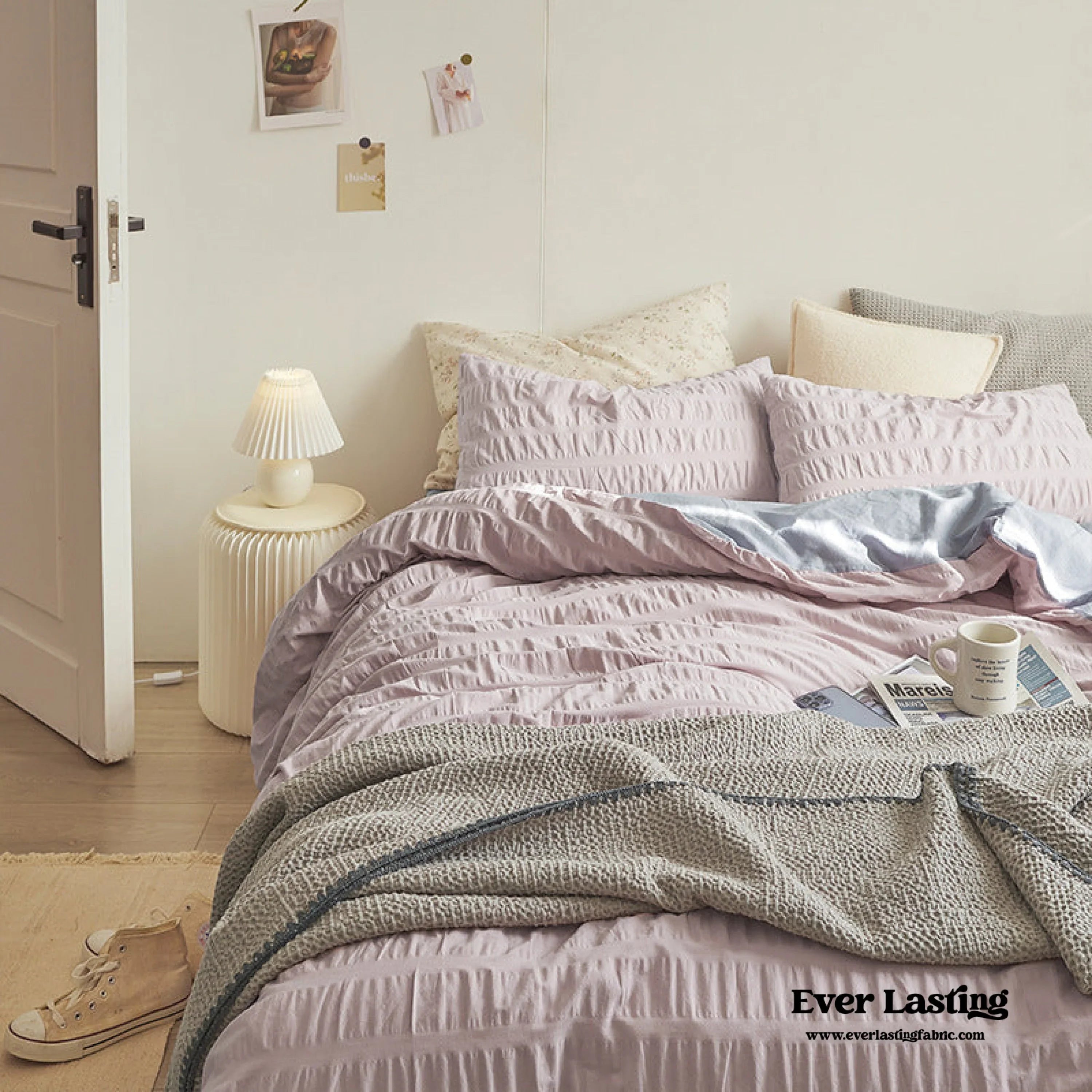 Minimal Bubble Textured Bedding Set / Blue Ever Lasting