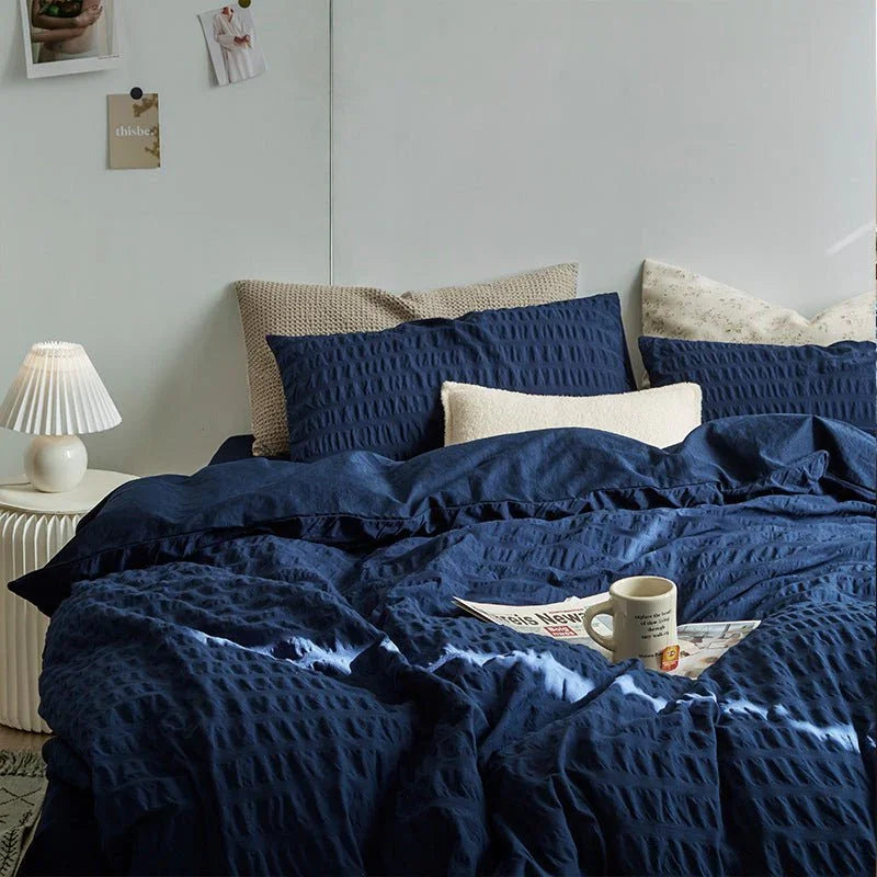 Minimal Bubble Textured Bedding Set / Blue Ever Lasting