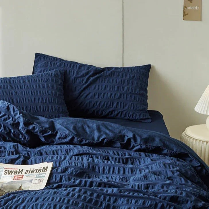 Minimal Bubble Textured Bedding Set / Blue Ever Lasting