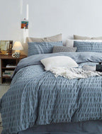 Minimal Bubble Textured Bedding Set / Blue Ever Lasting