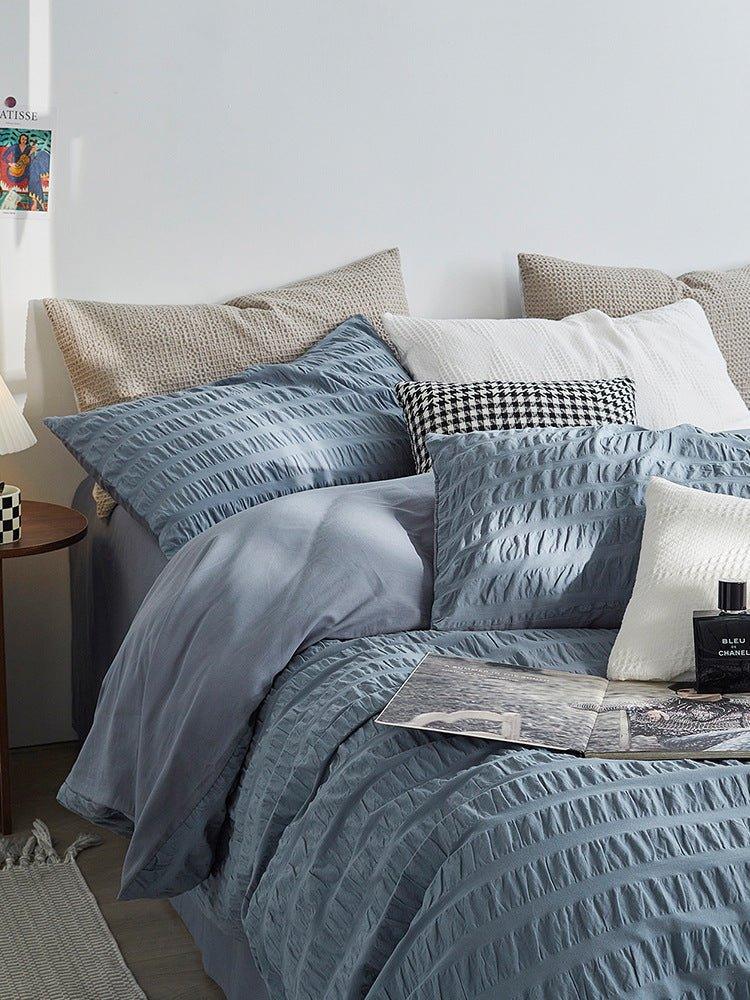 Minimal Bubble Textured Bedding Set / Blue Ever Lasting