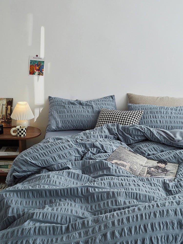 Minimal Bubble Textured Bedding Set / Blue Ever Lasting