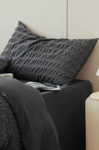 Minimal Bubble Textured Bedding Set / Blue Ever Lasting