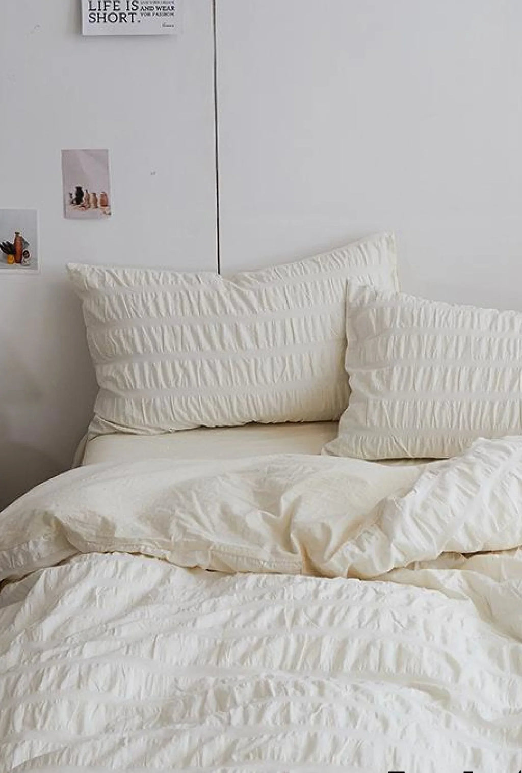 Minimal Bubble Textured Bedding Set / Blue Ever Lasting