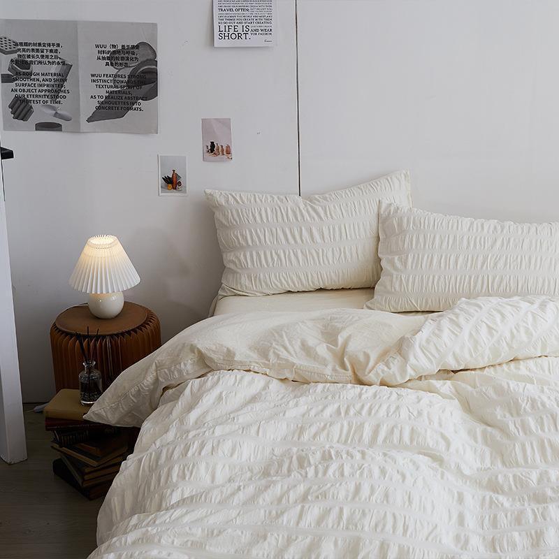 Minimal Bubble Textured Bedding Set / Blue Ever Lasting