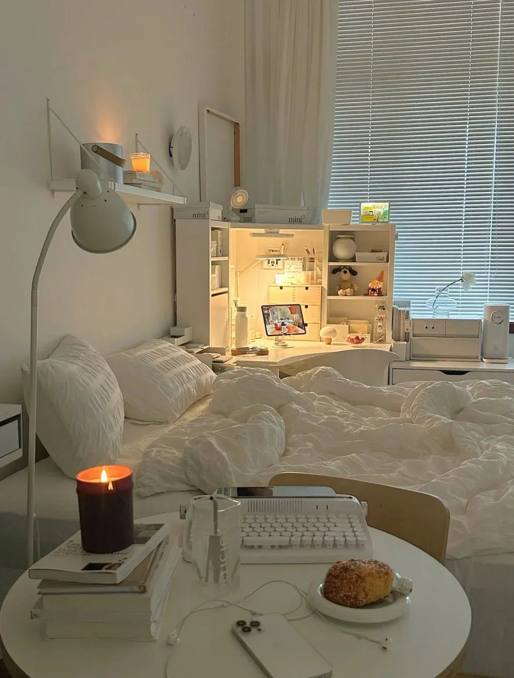 Minimal Bubble Textured Bedding Set / Blue Ever Lasting