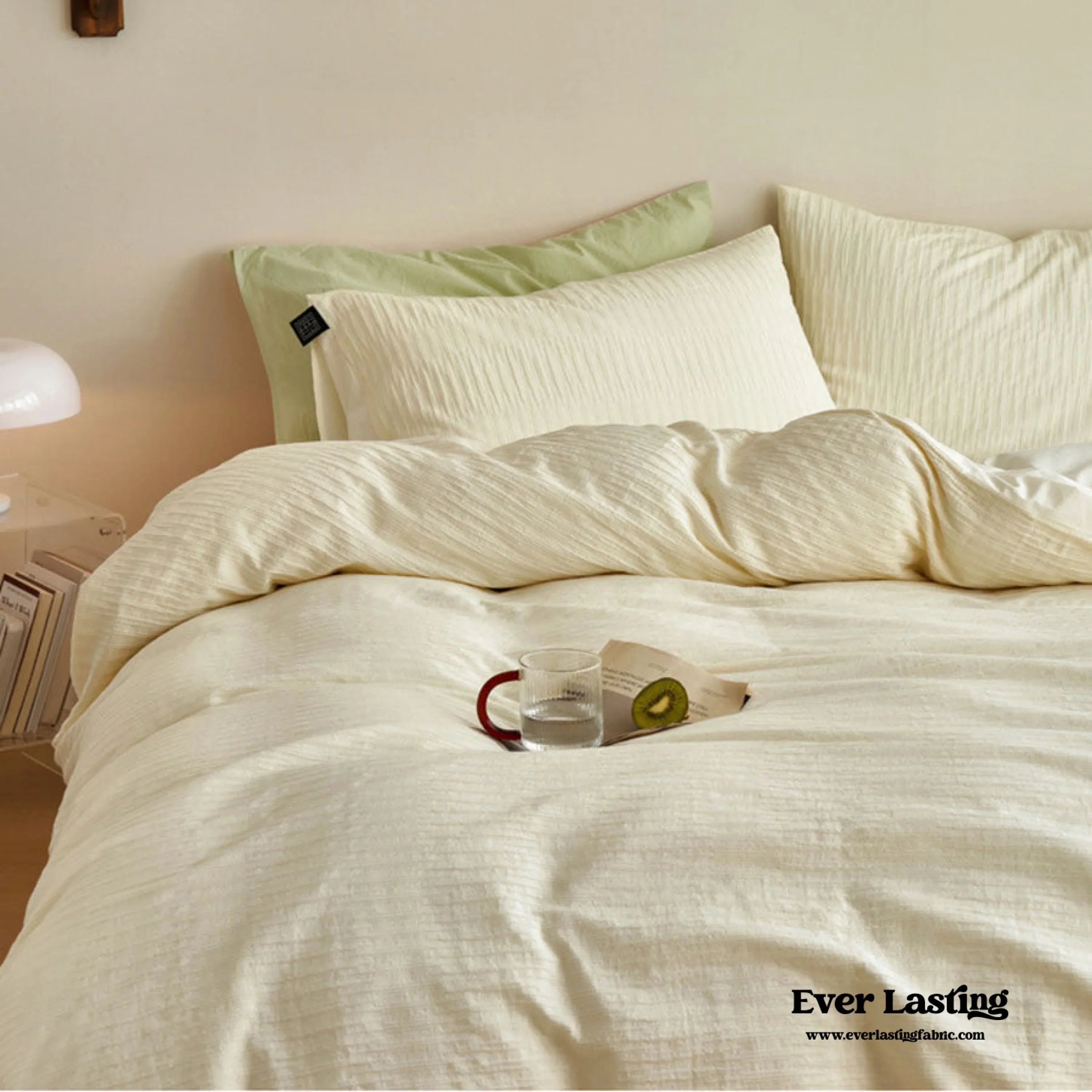 Minimal Jacquard Bedding Set / Cream White Ever Lasting