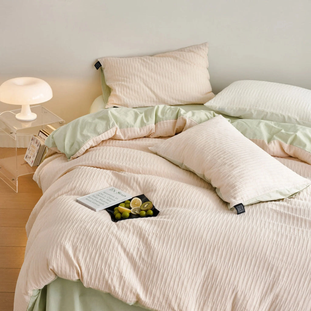 Minimal Jacquard Bedding Set / Pink Green Ever Lasting