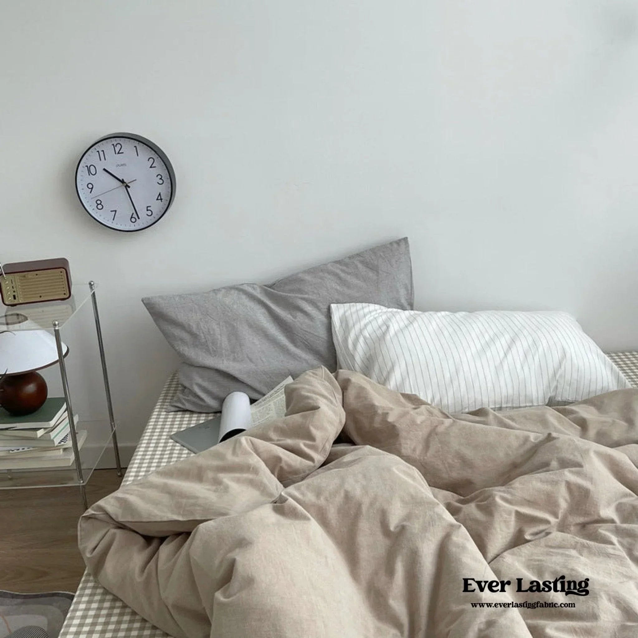 Minimal Mixed Gingham Bedding Set / White Ever Lasting